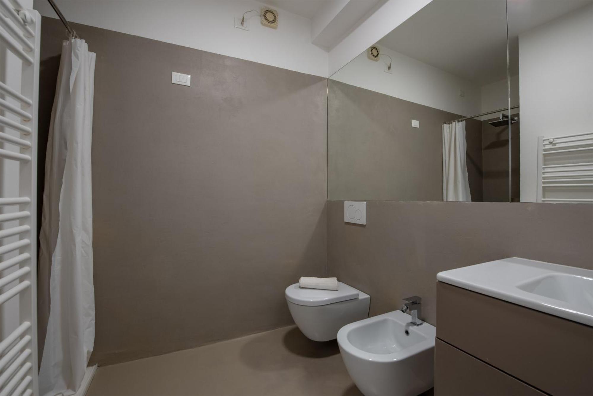 Residence Orti Apartments By Wonderful Italy Salò Dış mekan fotoğraf